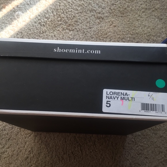 NWT - Shoemint Lorena Platform Cut-Out Heel - Picture 7 of 7